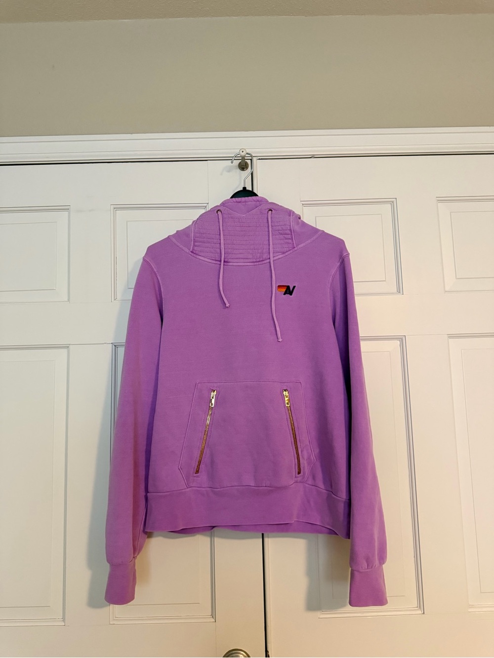 Women’s Aviator Nation Lavender Pullover Hoodie with Zip Pockets size medium
